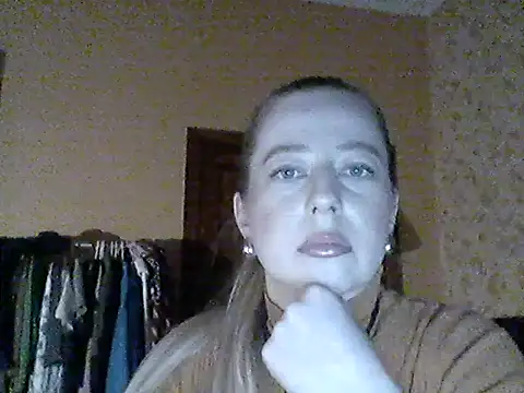 Miralisse online show from 02-28-26, 10:33