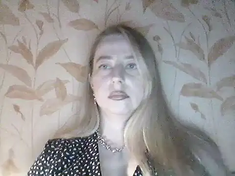 Miralisse online show from 03-06-26, 08:49