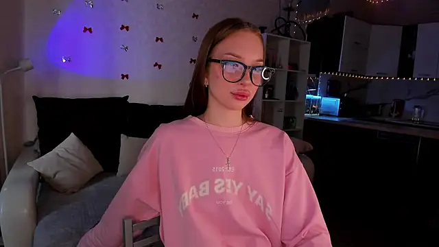 Snapshot of LababyAlice chatting on 01-12-26, 05:12 LababyAlice online show from 01-12-26, 05:12