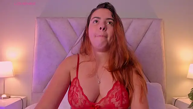 Snapshot of lismuller chatting on 01-08-26, 01:46 lismuller online show from 01-08-26, 01:46