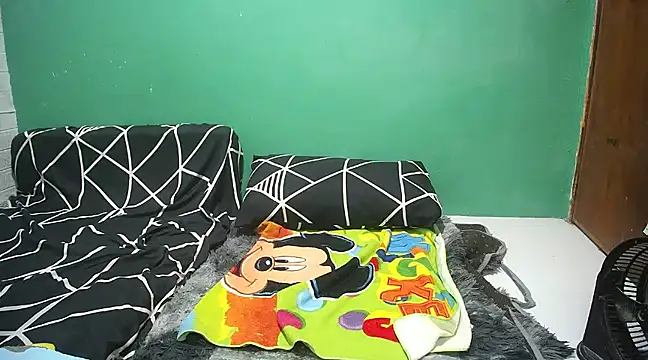 amazingpinay online show from 01-30-25, 07:59