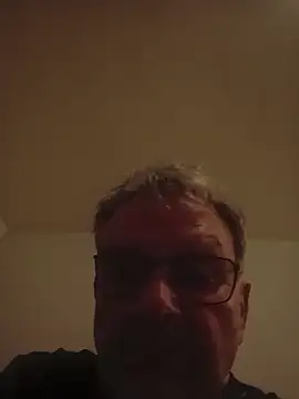 Snapshot of WildNomade chatting on 03-18-26, 12:47 WildNomade online show from 03-18-26, 12:47