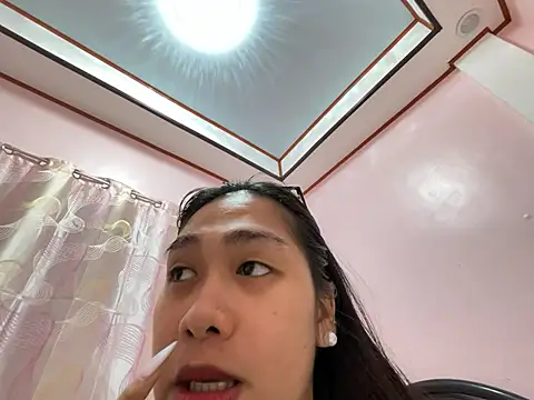 Mira Janee online show from 01-13-26, 12:10