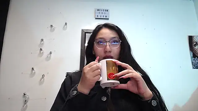 abril onnel online show from 01-23-25, 11:58