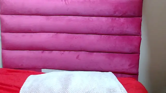 ExtraDoll online show from 06-05-26, 02:40