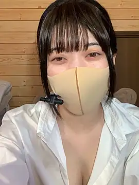 minami room online show from 04-03-26, 06:22