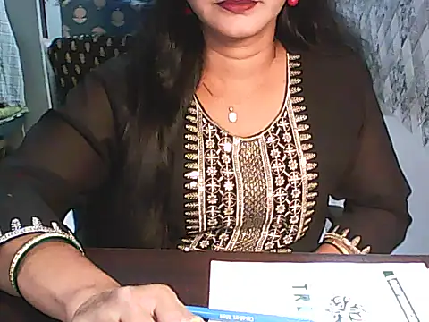 Snapshot of Tara-rathod05 chatting on 01-10-26, 03:03 Tara-rathod05 online show from 01-10-26, 03:03