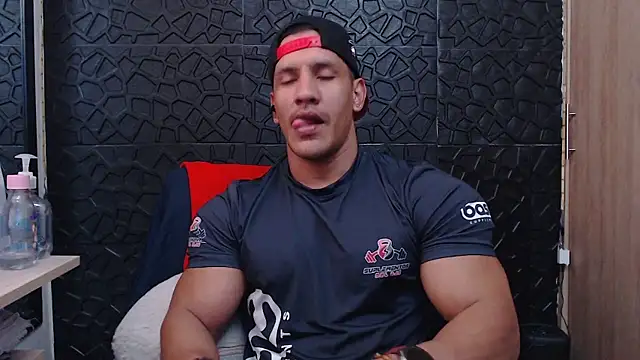 Snapshot of viktor_herrera chatting on 01-11-26, 06:46 viktor herrera online show from 01-11-26, 06:46