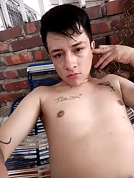 Catters456 online show from 01-05-26, 06:33