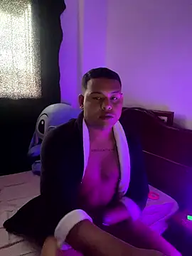 Snapshot of BoyAlexx16 chatting on 01-11-26, 04:56 BoyAlexx16 online show from 01-11-26, 04:56