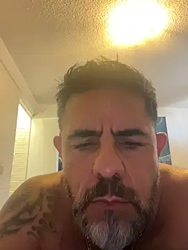 wolfbucker online show from 01-07-26, 05:59