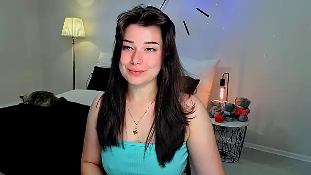 Snapshot of a_dorable chatting on 05-15-26, 02:02 a dorable online show from 05-15-26, 02:02