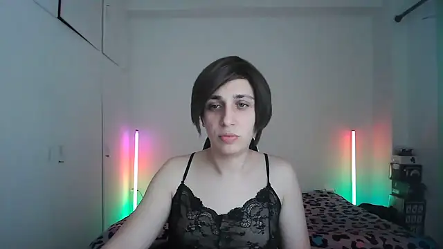 HoneyValentine online show from 05-24-26, 07:52