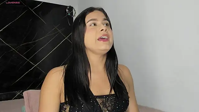 Skarleth queen online show from 03-07-26, 03:47