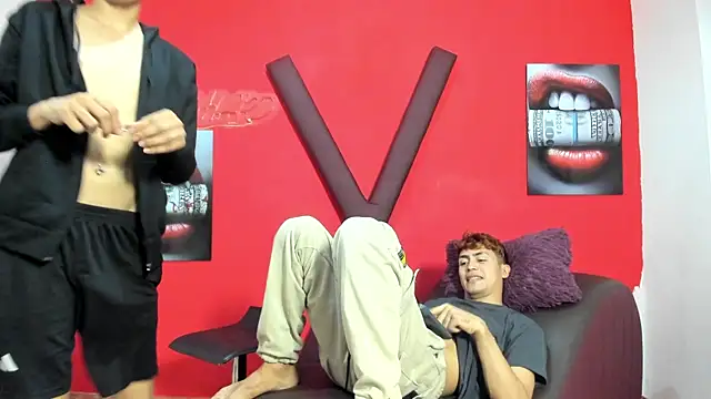 AVENGER BOYS2026 online show from 04-11-26, 07:45