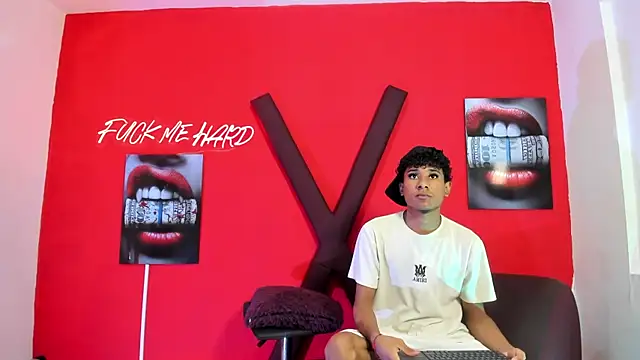 MAPOLA GREAT online show from 04-11-26, 01:21