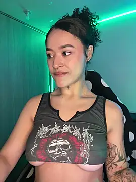 crystal dlun online show from 03-30-26, 07:48