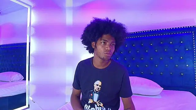 Cristal and luke online show from 03-29-26, 03:50