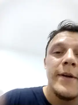 Snapshot of RAFAELQUINTEROSCAVALHEI chatting on 01-17-26, 08:56 RAFAELQUINTEROSCAVALHEI online show from 01-17-26, 08:56