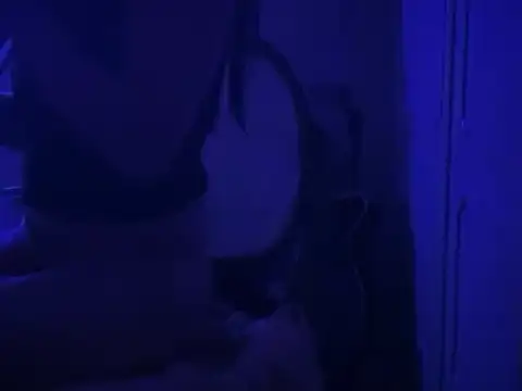 Snapshot of WarmSound chatting on 02-05-26, 07:46 WarmSound online show from 02-05-26, 07:46