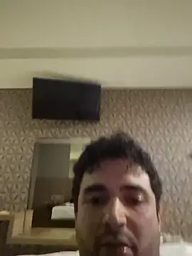 Mala Direta online show from 04-12-26, 01:05