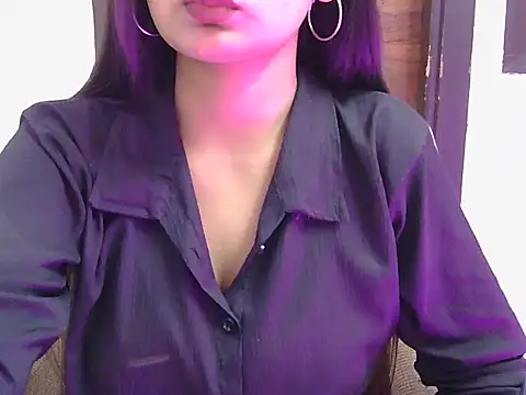 sweet riyaaa online show from 03-24-26, 04:06