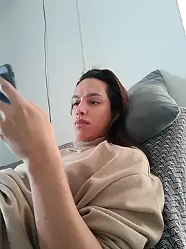 ofjuliaa online show from 05-25-26, 02:34