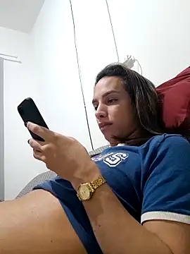 ofjuliaa online show from 06-04-26, 10:27