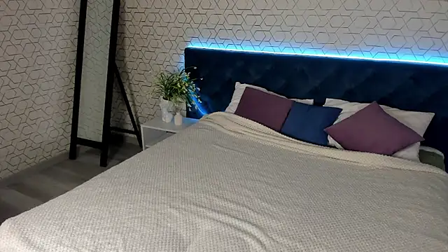 desiree doll online show from 02-12-26, 01:11