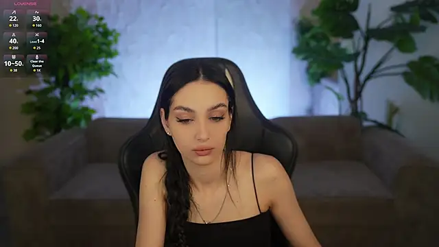Snapshot of Mila_Rose054 chatting on 05-13-26, 02:53 Mila Rose054 online show from 05-13-26, 02:53