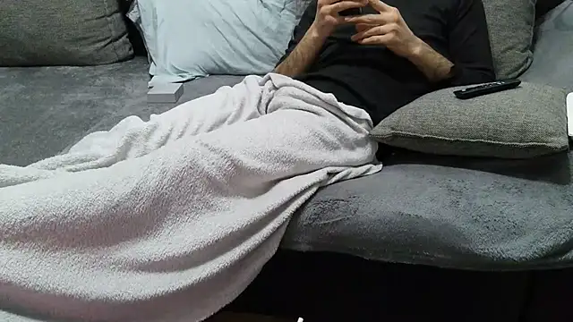 Snapshot of Moh_197 chatting on 02-19-26, 04:58 Moh 197 online show from 02-19-26, 04:58