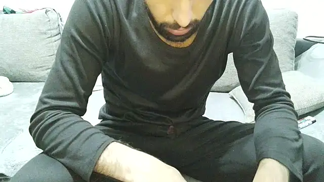 Snapshot of Moh_197 chatting on 02-20-26, 08:53 Moh 197 online show from 02-20-26, 08:53