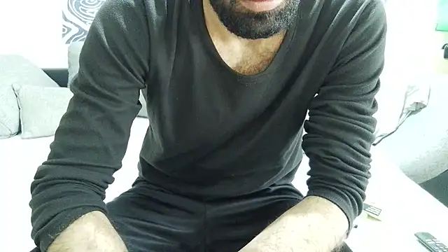 Snapshot of Moh_197 chatting on 02-22-26, 02:26 Moh 197 online show from 02-22-26, 02:26