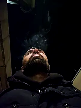 Snapshot of Moh_197 chatting on 03-02-26, 11:22 Moh 197 online show from 03-02-26, 11:22