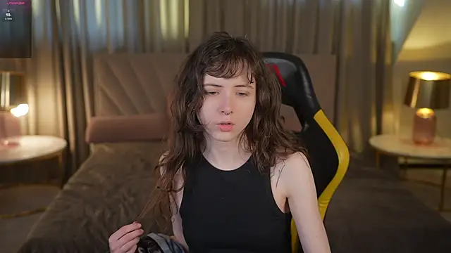 Snapshot of Orly_flame chatting on 03-06-26, 03:30 Orly flame online show from 03-06-26, 03:30