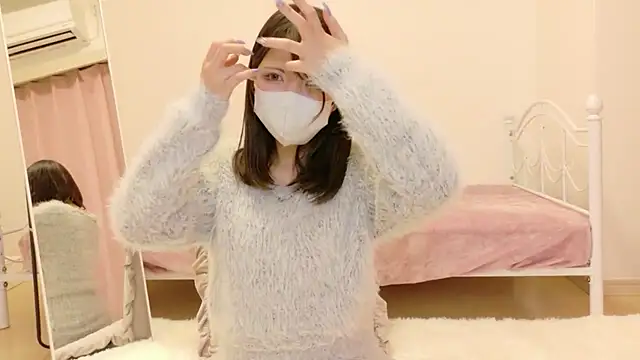 Snapshot of himarichan_v chatting on 01-09-26, 11:35 himarichan v online show from 01-09-26, 11:35