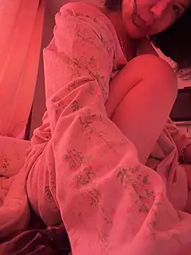 Snapshot of wy2026 chatting on 03-09-26, 07:56 wy2026 online show from 03-09-26, 07:56