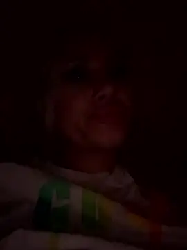 Snapshot of AlmaRusell chatting on 01-10-26, 07:48 AlmaRusell online show from 01-10-26, 07:48