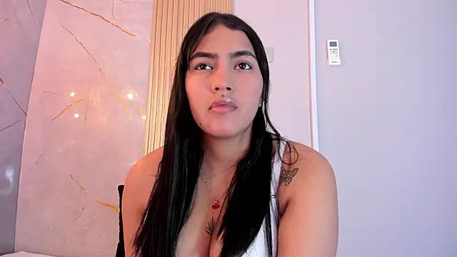 AlanaBlair  online show from 02-02-26, 07:34