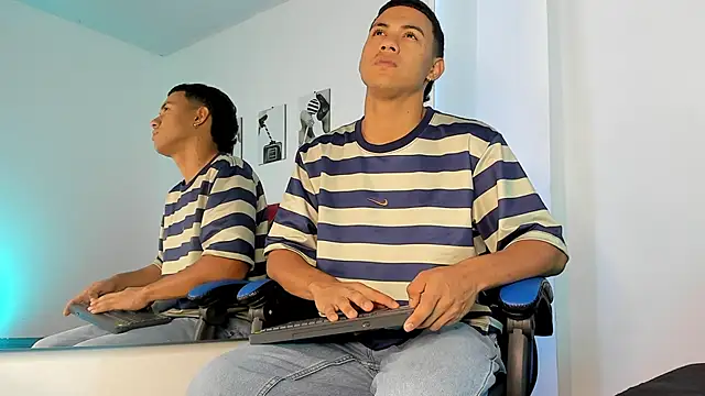 Liamsubtle01 online show from 04-20-26, 11:13