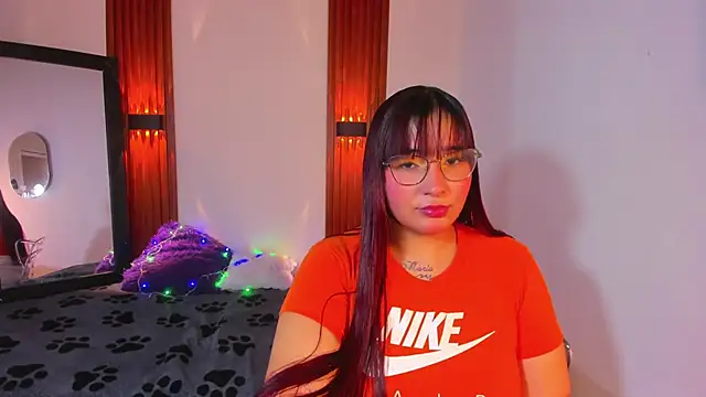 ChloeJewel21 online show from 01-10-26, 04:14