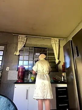 Snapshot of Myfeet8961 chatting on 01-09-26, 12:19 Myfeet8961 online show from 01-09-26, 12:19