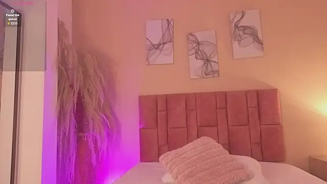 emmy danielss online show from 07-08-26, 11:04