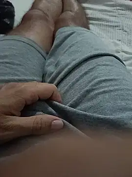 Snapshot of 3T-original chatting on 01-10-26, 02:57 3T-original online show from 01-10-26, 02:57