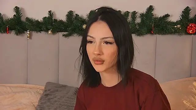 Snapshot of KatieRouge__ chatting on 01-08-26, 04:09 KatieRouge online show from 01-08-26, 04:09