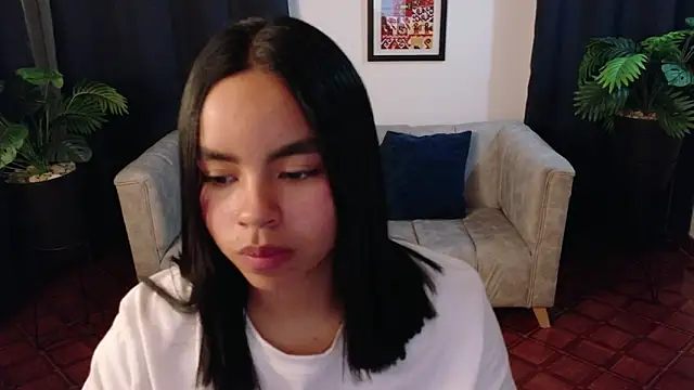 SofiaMante  online show from 03-05-26, 10:17