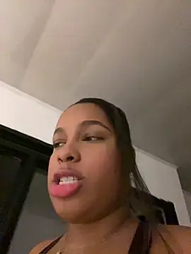 Snapshot of NataliaMillers chatting on 06-11-26, 03:59 NataliaMillers online show from 06-11-26, 03:59