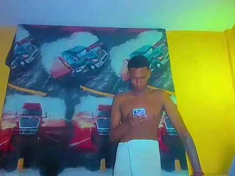 aunstin mohamme online show from 04-14-26, 02:39