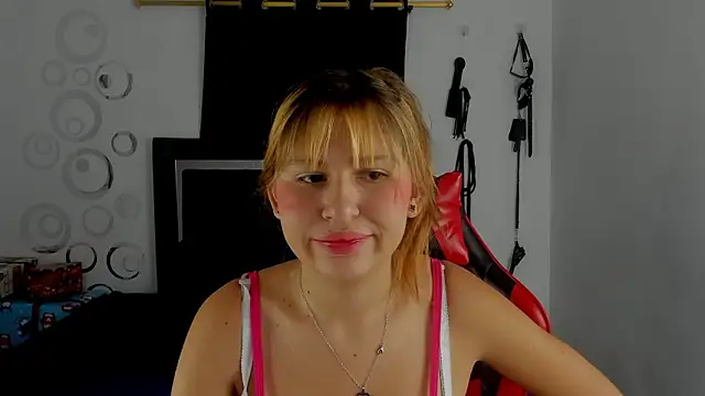 Snapshot of Bella_Blanca chatting on 01-16-26, 12:09 Bella Blanca online show from 01-16-26, 12:09