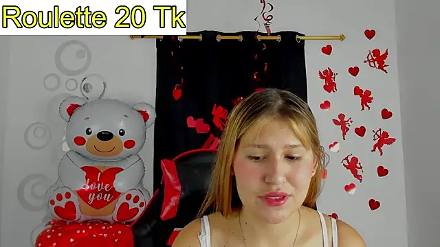 Snapshot of Bella_Blanca chatting on 02-12-26, 12:11 Bella Blanca online show from 02-12-26, 12:11